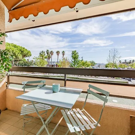 Les Balcons De Centre Avec Vue Et Face A La Bandol