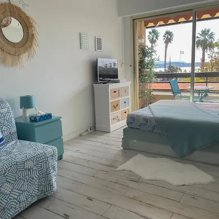 Les Balcons De Centre Avec Vue Et Face A La Apartment Bandol