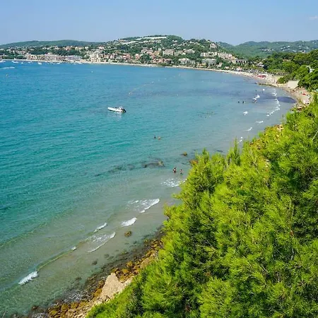 Apartment Les Balcons De Centre Avec Vue Et Face A La Bandol
